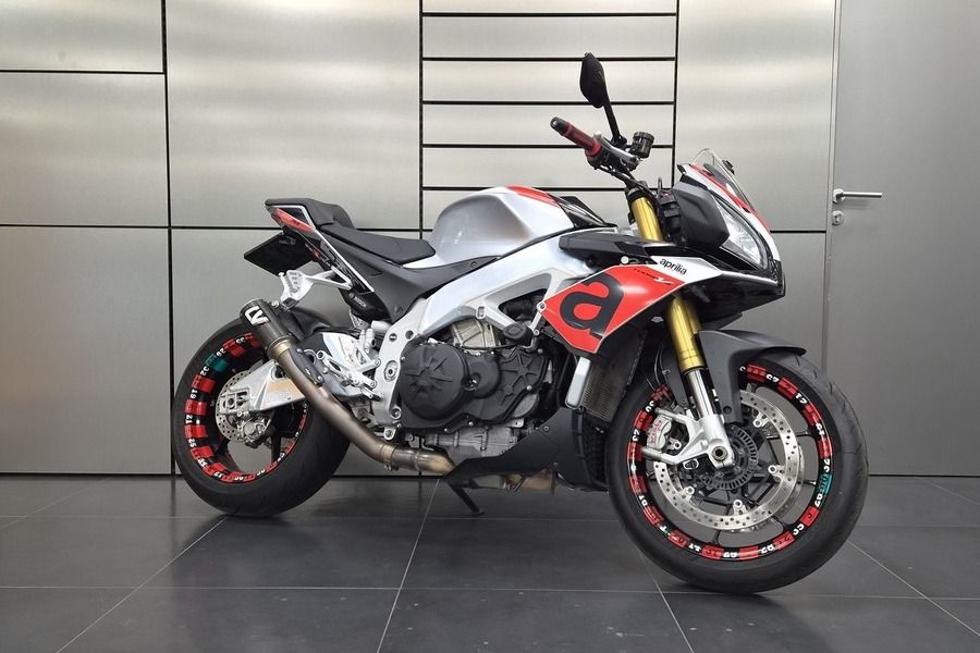 Aprilia Tuono V4